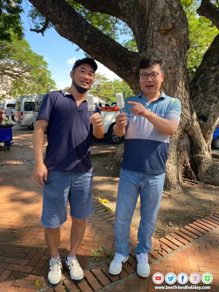 บริการไกด์นำเที่ยวภาษาอังกฤษ แบบส่วนตัว ขอบคุณลูกค้าทุกท่าน