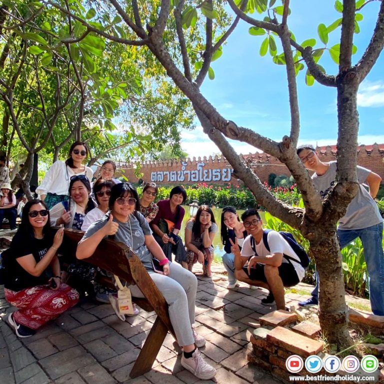 รถมินิบัส พร้อมไกด์พาเที่ยว ภาษาไทย อังกฤษ จีน คุณภาพดี