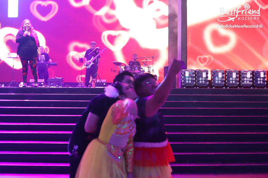 รับจัดงานเลี้ยง