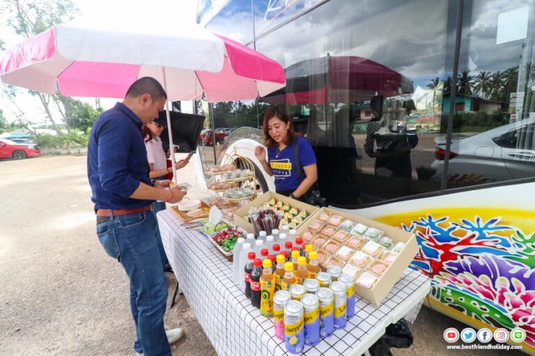 ทัวร์ในประเทศ บริการอาหารว่าง ขนมเบรคระหว่างทริป